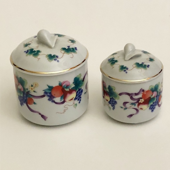 Set 2 Germaine Monteil Scented Candle "Ambrosia Galore" Porcelain Decorative Jar